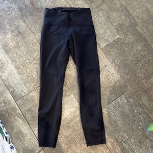 Lululemon black leggings size 6